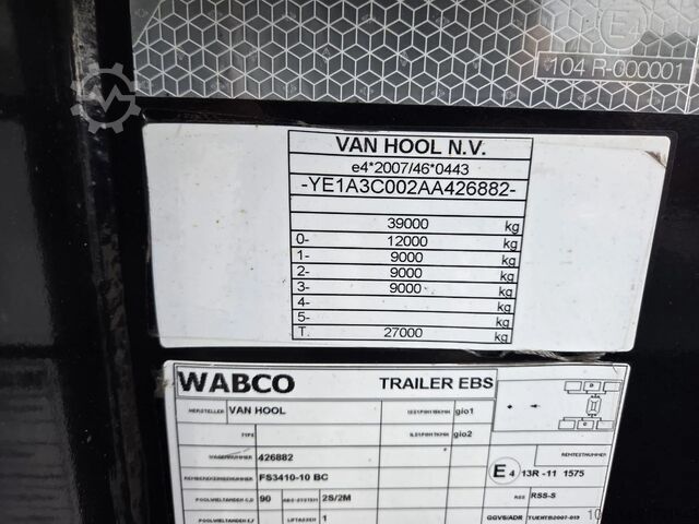 Container transportation Van Hool 3-ASSIGE OPLEGGER A3C002 20/30 FT ADR trailer.