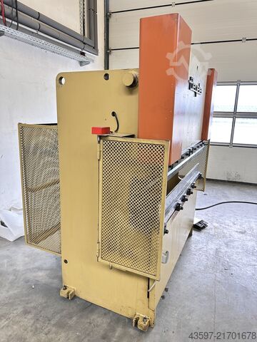 Abkantpresse Beyeler M2  30-1550
