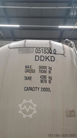 Tankcontainer Welfit Oddy 31.000 Liter V4A 2 x Domdeckel Laufsteg