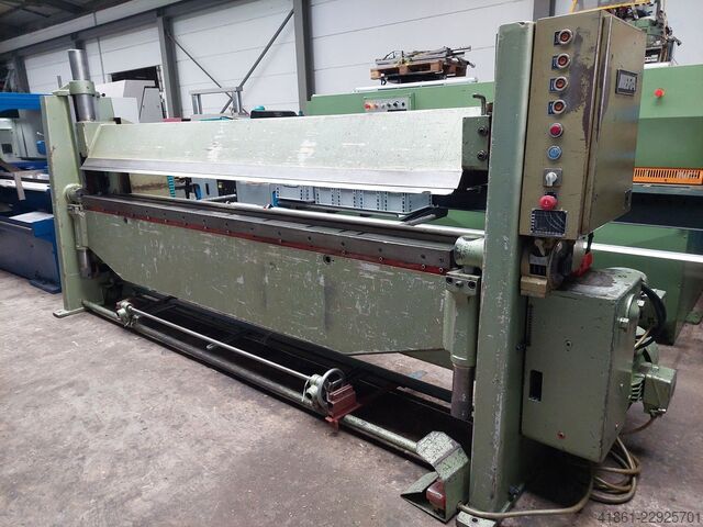 Universal folding machine HERA USM III 3000 x 4