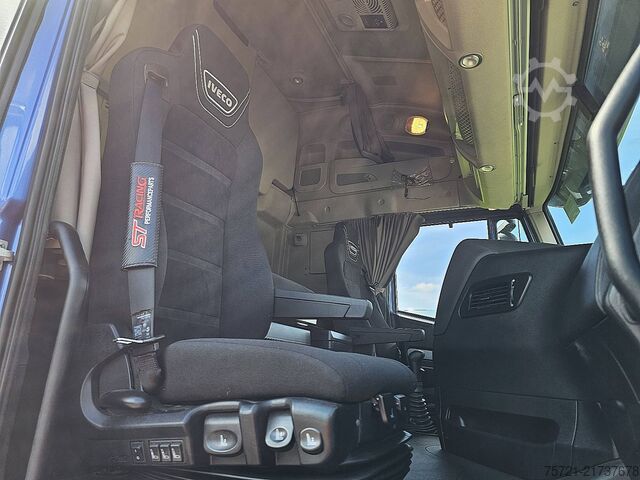 Sliding tarpaulin IVECO AS260S48 STRALIS 6X2*4 MAN. INTARDER