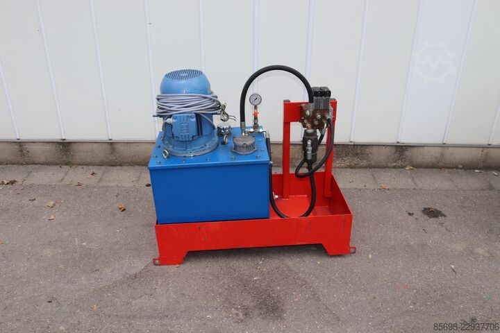 High pressure pump oil pump for machines such as leek washers  