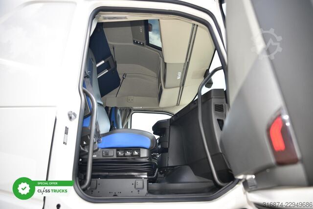 Standard tractor unit VOLVO FH 500 XL Retarder i-ParkCool ACC