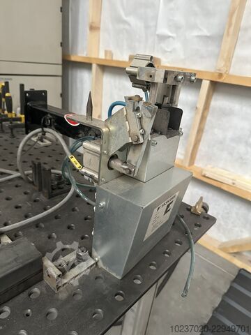 Industrial robot Yaskawa MA1400 + HP20D