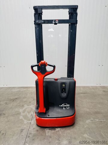 High Lift stacker Linde L 12 Batterie Bj.18