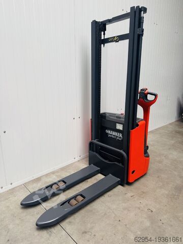 High Lift stacker Linde L 12 Batterie Bj.18