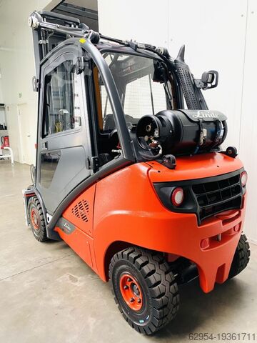 Treibgasstapler Linde H 25 T-02 EVO Triplex Kabine STVO ZVG