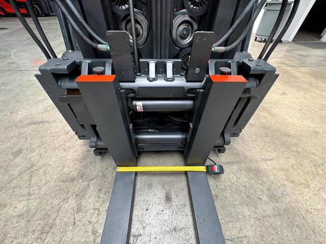 Battery valid until 05/2026, service and safety inspection (UVV) due 06/2027. Linde E16-02