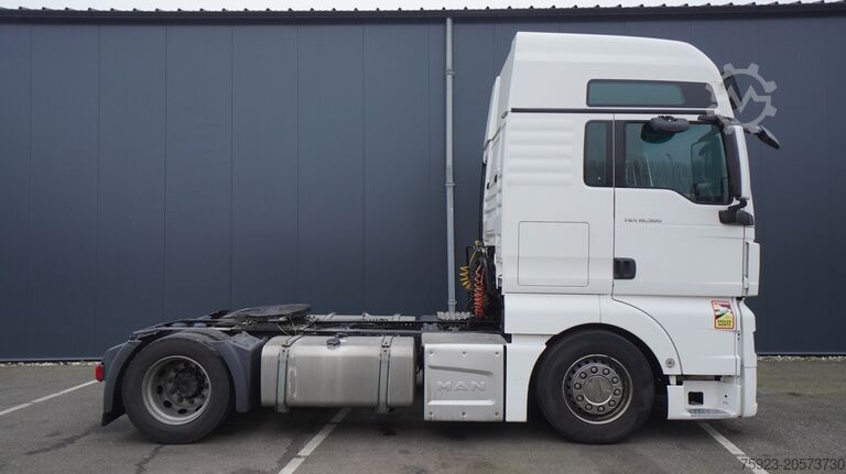 Volume-SZM MAN TGX 18.500 XXL MEGA 752.000KM
