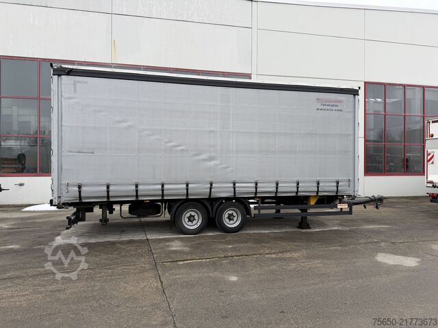 Open trailer with tarp Möslein TPW 105 D Schwebheim  Tandemplanenanhänger