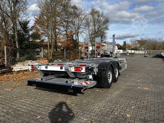Swap chassis trailer Möslein BDF  Tandem- BDF- Wechselanhänger - Ladebordwand