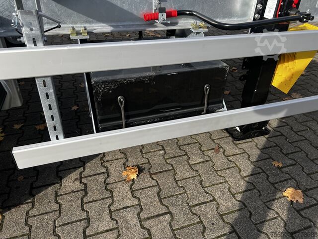 Swap chassis trailer Möslein BDF  Tandem- BDF- Wechselanhänger - Ladebordwand
