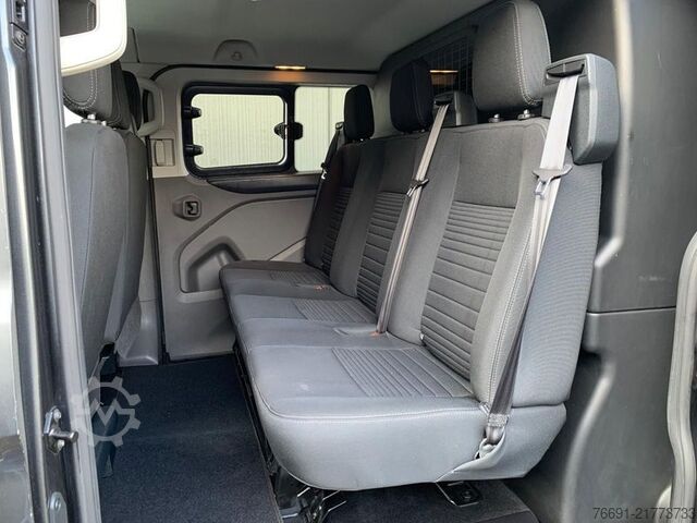 High top van Ford Custom 300 Dop. Cab. 6 posti L1 H1 - Euro 6