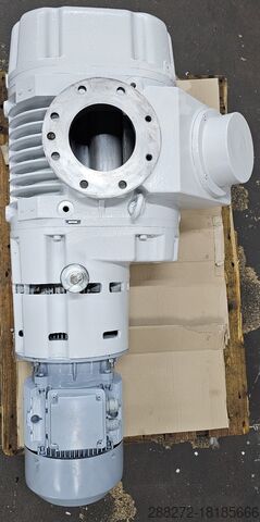 Vacuum pump Leybold Wälzkolbenpumpe WAU2000