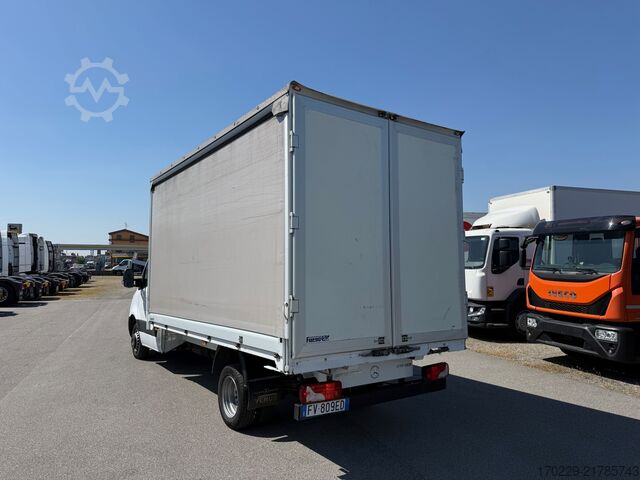 Curtain sider van Mercedes-Benz sprinter 416