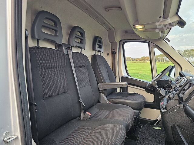CITROEN JUMPER 2.2 L2 air conditioning, Bluetooth, tow bar, roof rack + ladder, 153,000 km Citroën JUMPER 2.2 L2 ac bluetooth trekhaak imperial + ...