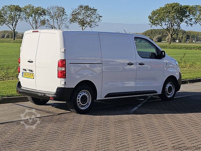 OPEL VIVARO 1.5 l2 nap euro6 3-zits! OPEL VIVARO 1.5 L2 NAP Euro6 3-Zits!