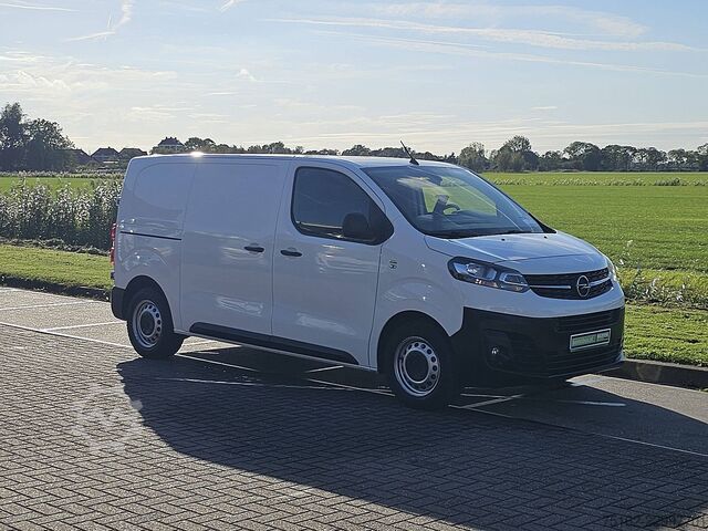 OPEL VIVARO 1.5 l2 nap euro6 3-zits! OPEL VIVARO 1.5 L2 NAP Euro6 3-Zits!