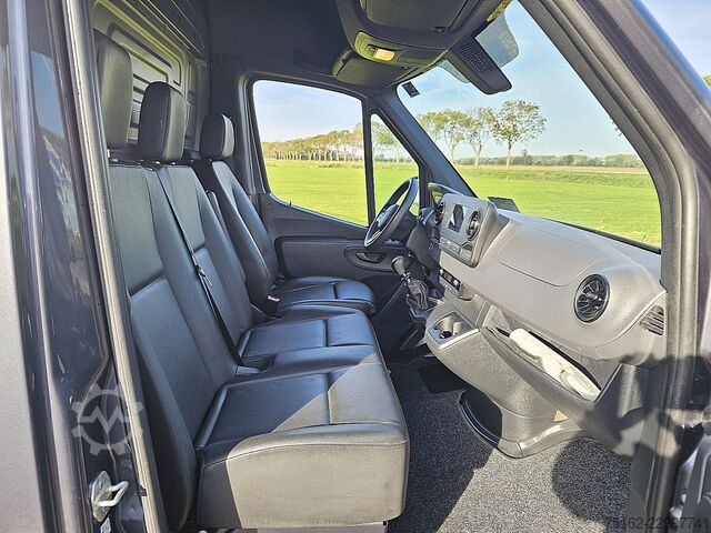 MERCEDES-BENZ SPRINTER 317 L3H2 3.5t tail lift, LED lighting! MERCEDES-BENZ SPRINTER 317 L3H2 3.5T-AHG LED!