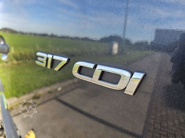 MERCEDES-BENZ SPRINTER 317 L3H2 3.5t tail lift, LED lighting! MERCEDES-BENZ SPRINTER 317 L3H2 3.5T-AHG LED!