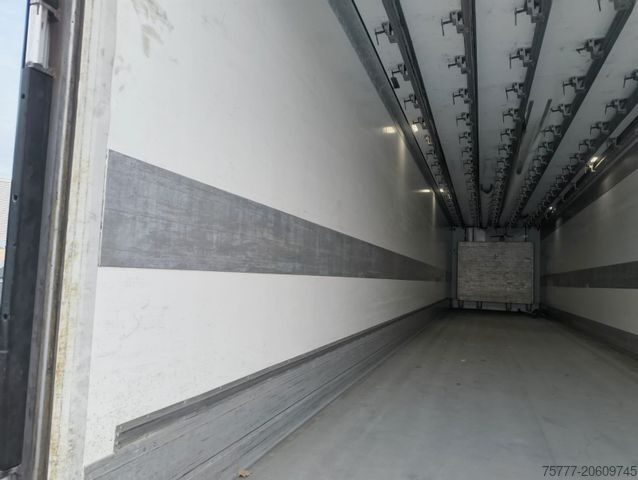 Reefer semitrailer SCHMITZ CARGOBULL SKO24/L-13.4 FP 60- THERMO KING-Rohrbahnen