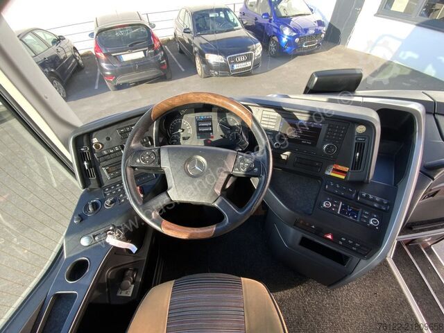 Touring car Mercedes-Benz Tourismo L 17 RHD