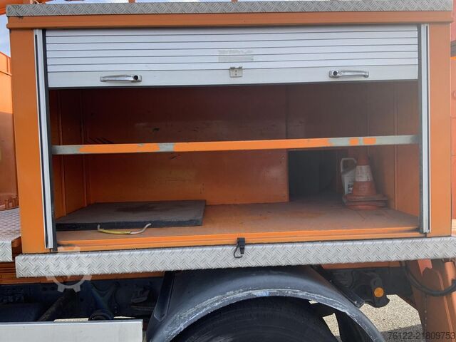 Truck aerial platform Mercedes-Benz 1117