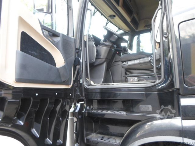 Standard tractor unit MERCEDES-BENZ 1848 LS/ BIG SPACE