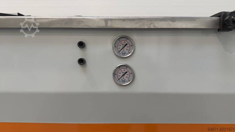 ROUND ELBOW MACHINE METFORMER MEM1250