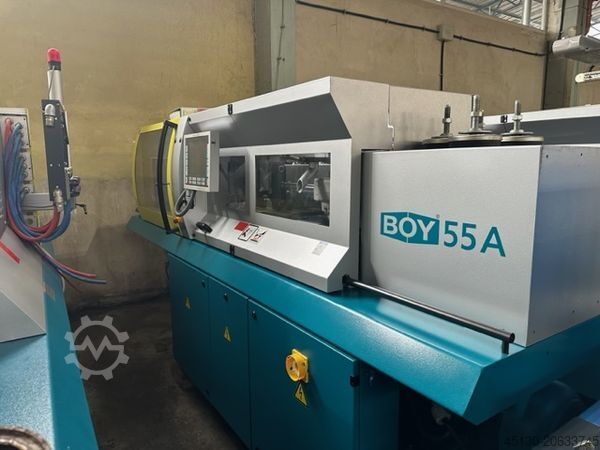 Injection molding machine Boy 55A Pro