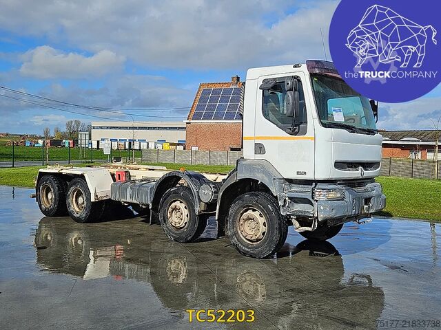 Chassis with cab Renault Kerax 370