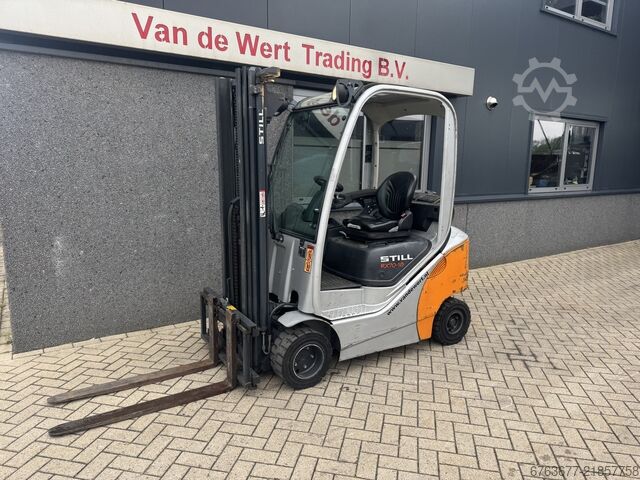 Still RX 70-18 Triplex 470 Freelift / Sideshift / 4th Function LPG 2009 STILL RX 70-18 Triplo 470 Freelift / Sideshift / 4e Functie LPG 2009