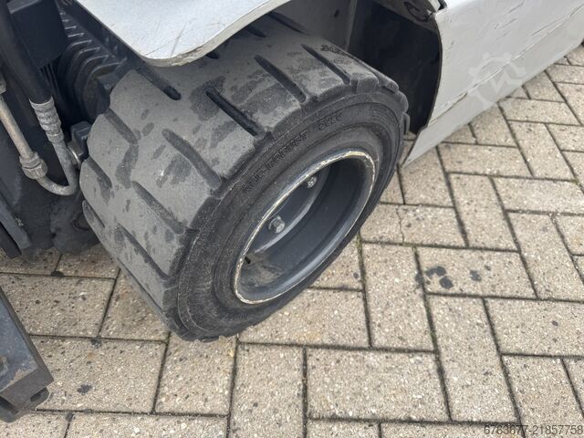 Still RX 70-18 Triplex 470 Freelift / Sideshift / 4th Function LPG 2009 STILL RX 70-18 Triplo 470 Freelift / Sideshift / 4e Functie LPG 2009