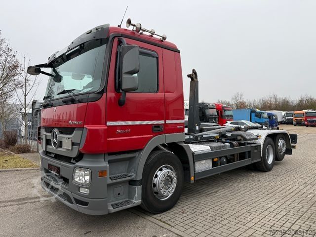 Roll-off tipper truck MERCEDES-BENZ Actros 2541 Abrollkipper Meiller/Retarder