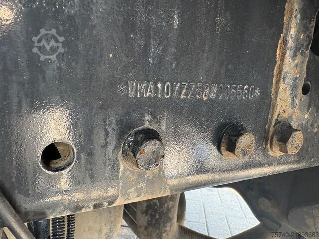Box body MAN TGS 18.360 + ISOLATION FABRIC INCL ENGINE + BDF...