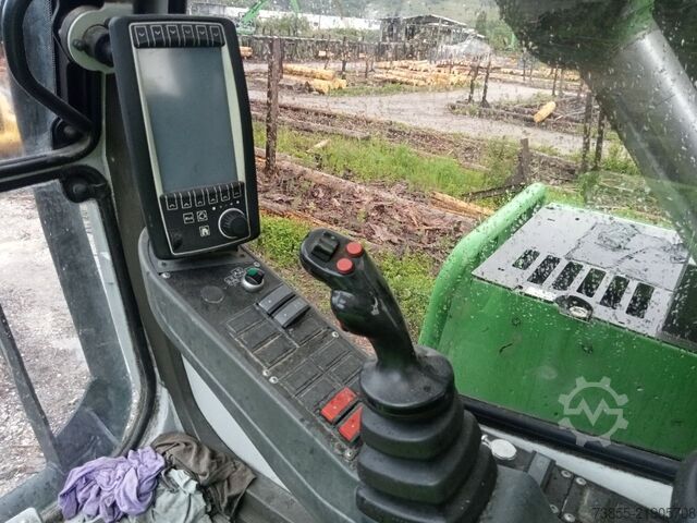 Material Handling Excavator Sennebogen 730E