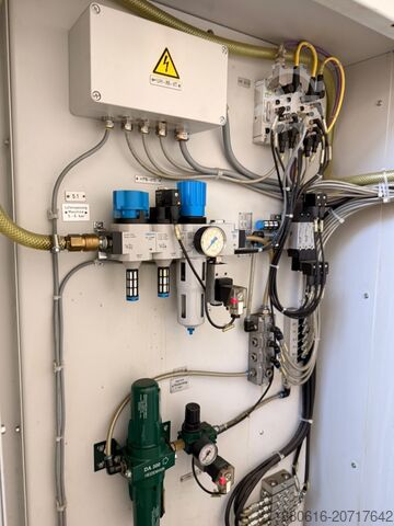 Universal-Rundschleifmaschine WEMA Glauchau SU 6-R