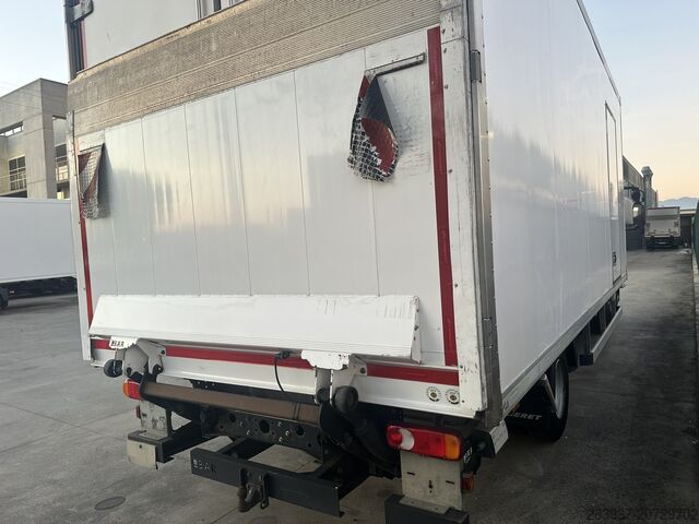 Izotermisches Kühlfahrzeugisotherme Kühltransporter Iveco ML 75