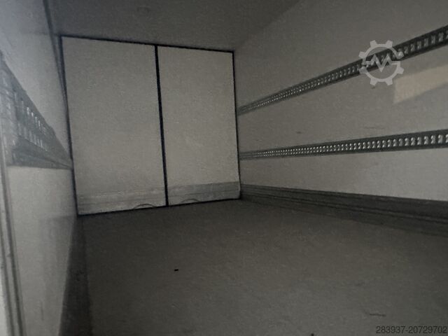 Izotermisches Kühlfahrzeugisotherme Kühltransporter Iveco ML 75