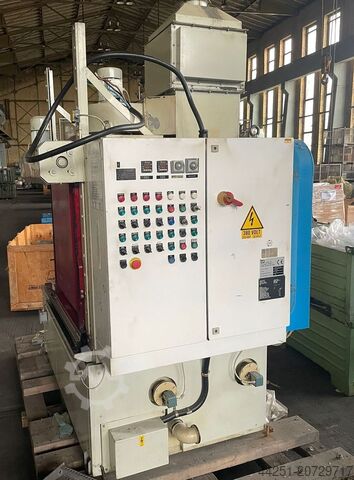 Industrielle Sprühwaschanlage Drehtisch Ceever Spraymaster Turning