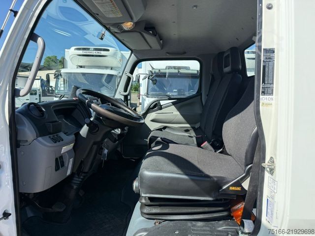 Three-way tipper van FUSO FUSO 7 C 18 Kipper MEILLER 3-Seiten*AHK*NL 3,8 T