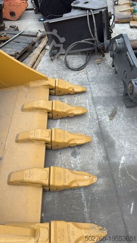 Eimer Caterpillar 352 General Purpose Bucket