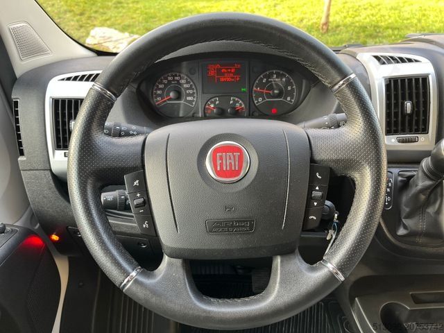 Transporter mit Koffer FIAT DUCATO XXXL KOFFER MIT LBW TEMPOMAT KAMERA LED