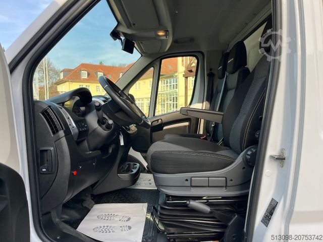 Transporter mit Koffer FIAT DUCATO XXXL KOFFER MIT LBW TEMPOMAT KAMERA LED