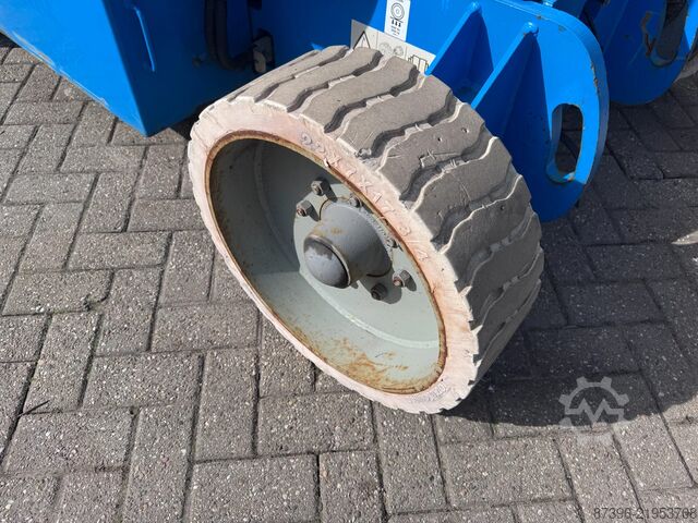 Articulated boom lift Genie Z34/22N Hoogwerker Knikarmhoogwerker