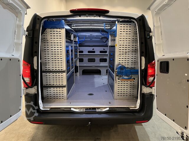 Panel van Mercedes-Benz Vito 114 CDI Lang L2 / Servicebus / Sortimo Inr...