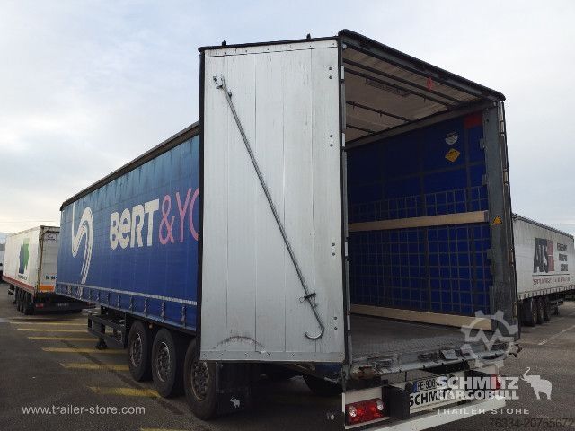 Auflieger mit Pritsche & Plane Schmitz Cargobull Semitrailer Curtainsider Standard