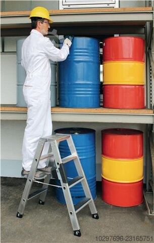 Double-sided step ladder, 2x4 steps, aluminium. Overall height: 930 mm. 1 piece Günzburger 