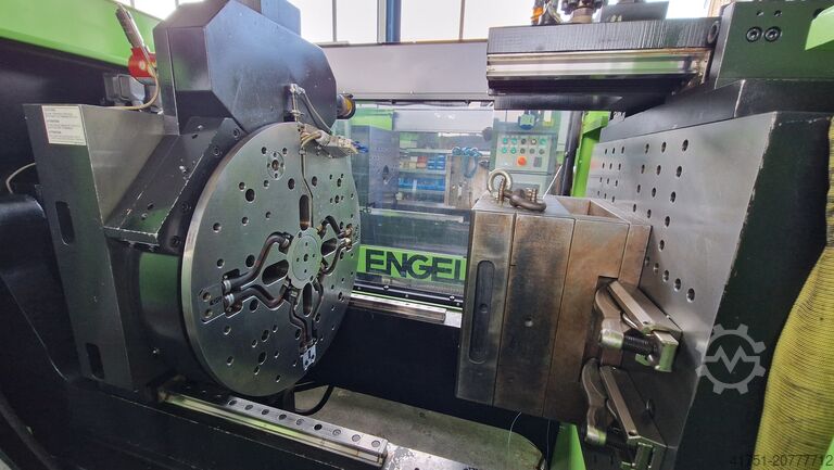 Two compenent injection moulding machine ENGEL VICTORY 330H-80V-90 combi