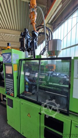 Two compenent injection moulding machine ENGEL VICTORY 330H-80V-90 combi